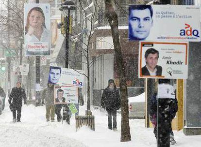 Propaganda electoral en una calle de Montreal.