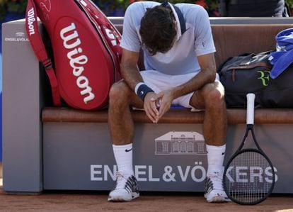 Federer, durante un partido del open de Suiza en julio.