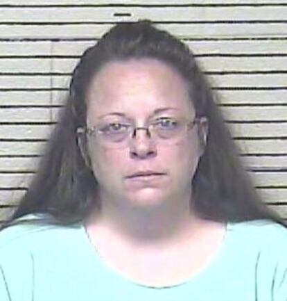 Kim Davis, al entrar en prisión este jueves