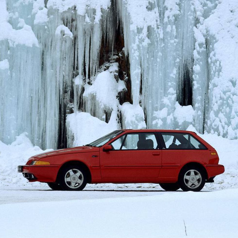 Bellos y furiosos: 25 modelos de coches sin los que no podríamos entender  los ochenta ni los noventa | ICON Design | EL PAÍS