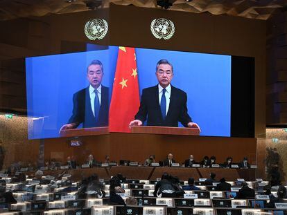 El ministro chino de Exteriores, Wang Yi, se dirige al consejo de derechos humanos de Naciones Unidas en formato remota, este lunes en Ginebra.