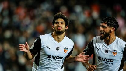 Guedes celebra el gol de la victoria del Valencia y del pase a la final de la Copa.
