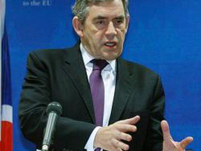 Brown apoya que España participe en la cumbre para reformar el orden financiero