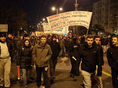 Marcha antifascista frente a la embajada de EE UU, a finales de enero en Atenas