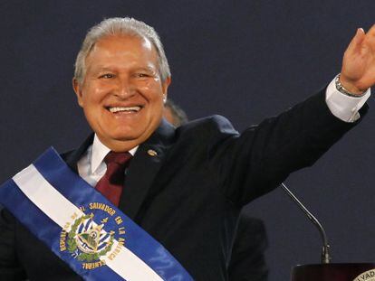 Salvador S&aacute;nchez Cer&eacute;n durante la ceremonia de toma de posesi&oacute;n como nuevo presidente de El Salvador.