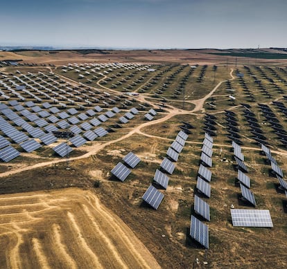 Vista de una instalación fotovoltaica en Aragón.