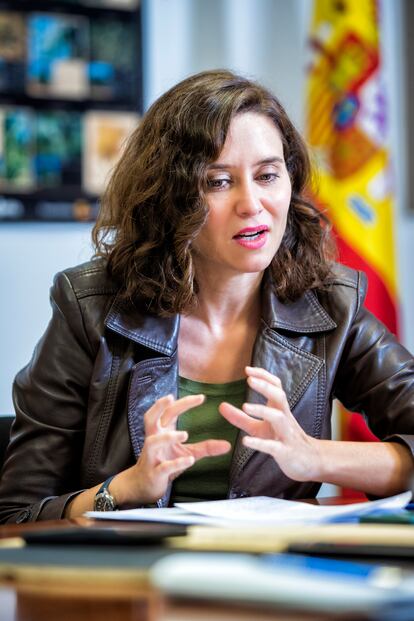 Díaz Ayuso, durante la entrevista con EL PAÍS.