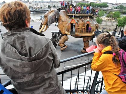 Un elefante mecánico en el parque temático Máquinas de ls Isla, en Nantes (Francia). 