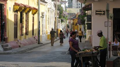 Una de las calles de Cartagena de Indias en Colombia.