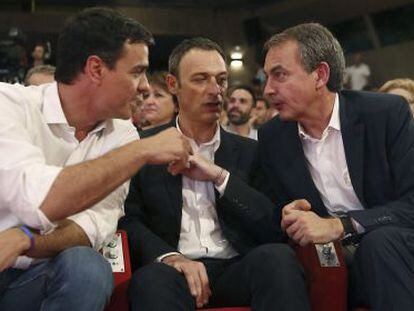 S&aacute;nchez y Zapatero con el marido de Zerolo, Jes&uacute;s Santos.