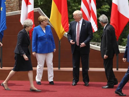 Donald trump, amb Theresa May, Angela Merkel, Paolo Gentiloni i Shinzo Abe.