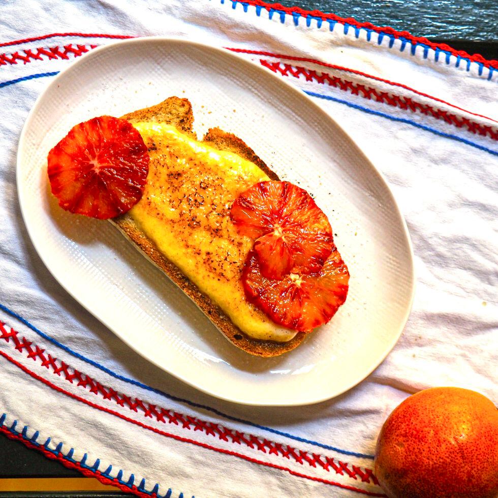 Tostada de crema catalana con naranja sanguina | Recetas | Gastronomía | EL  PAÍS