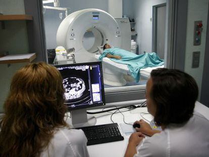 Escaner en la secci&oacute;n de medicina nuclear del Hospital Provincial de Castell&oacute;n.