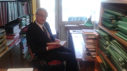 El profesor emérito de la Universidad de Friburgo Friederich-Wilhelm von Hermann.