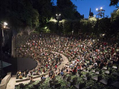 Un espectacle del Grec diumenge a la nit.