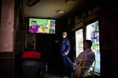A cafeteria in the Shatila refugee camp during a World Cup match in Qatar.