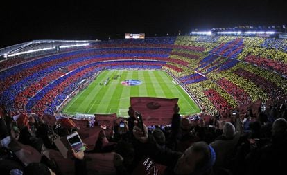 Foto del Camp Nou en el clásico del año pasado.