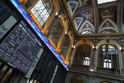 Interior de la Bolsa de Madrid