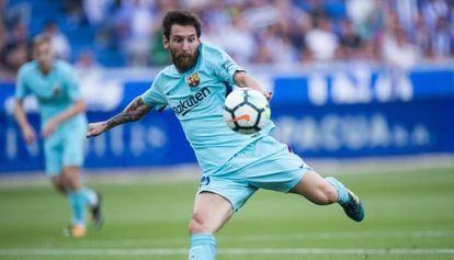 Messi marca el segundo del Barcelona.