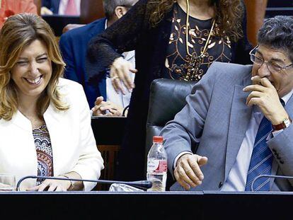 Susana D&iacute;az y Diego Valderas, en el Parlamento durante la anterior legislatura.