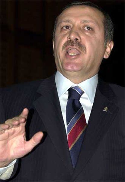 El primer ministro de Turquía, Recep Tayyip Erdogan, en 2003.