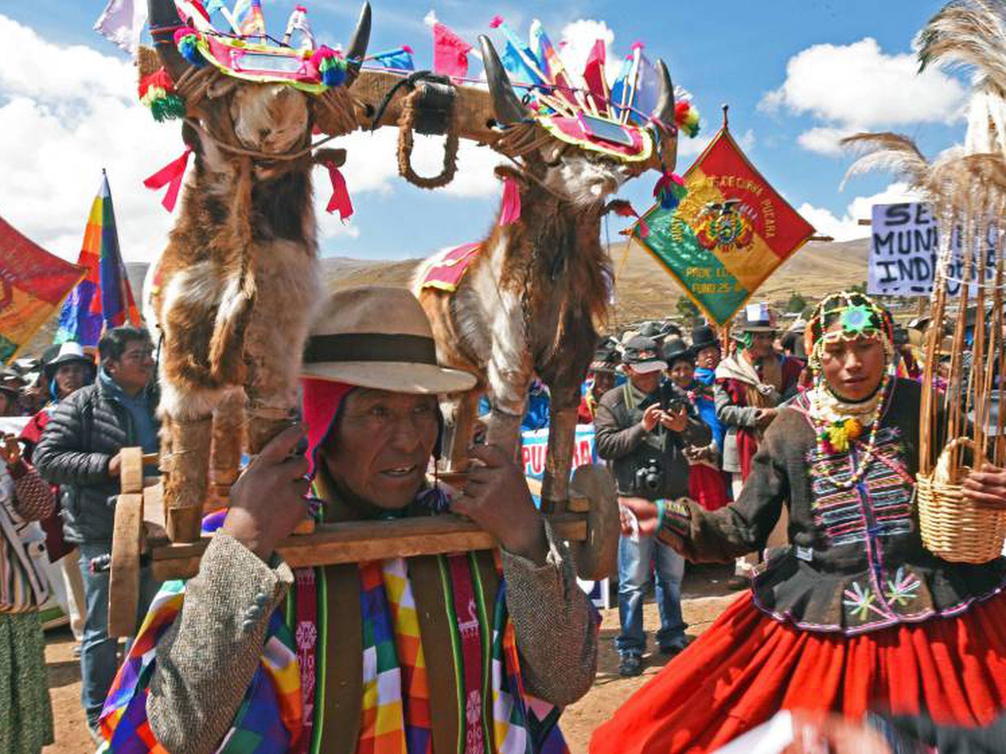 El arte de trabajar el maíz, una práctica ancestral afectada por