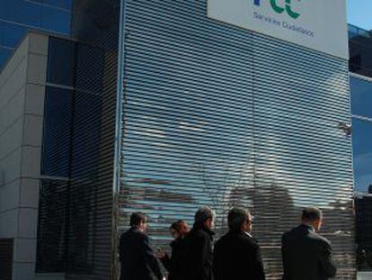Fachada principal de la sede de FCC en Madrid.