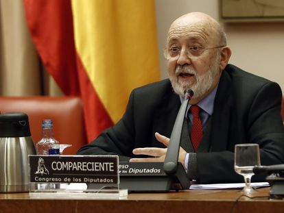 El presidente del CIS, José Félix Tezanos, en una comparecencia en el Congreso.