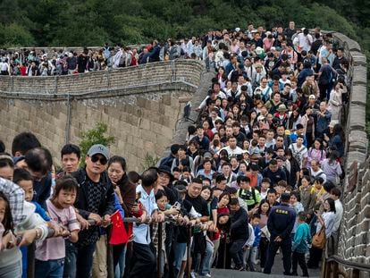 Visitantes en la Gran Muralla China, el pasado octubre en Pekín.