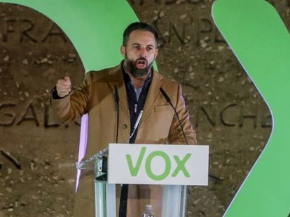 Santiago Abascal durante el mitin de cierre de campaña de Vox en Madrid.