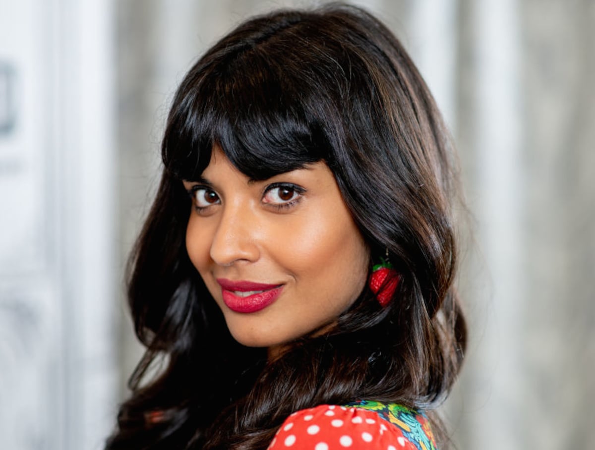 Así trolea Jameela Jamil a otras ‘celebrities’ por el activismo