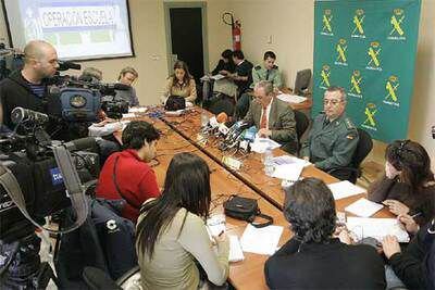 Comparecencia de Antonio Dichas, jefe de la Guardia Civil en Cádiz, y Sebastián Saucedo, subdelegado del Gobierno.