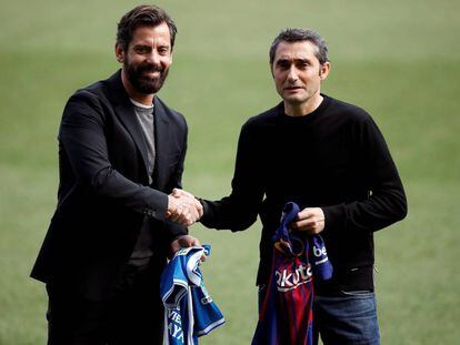 Quique Sánchez Flores y Ernesto Valverde en el RCDE Stadium.