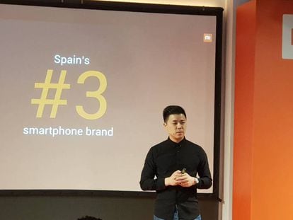 Donovan Sung, director de marketing de Xiaomi. En vídeo, vídeo promocional del Xiaomi Mix 2S.