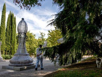 El parque del Ajedrez, denominado &#039;El Sue&ntilde;o de lo imposible&#039; en Madrid. 