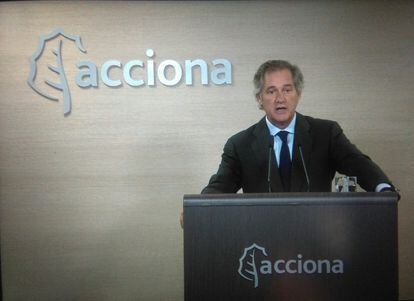 El presidente de Acciona, José Manuel Entrecanales, en la junta del pasado año celebrada telemáticamente.