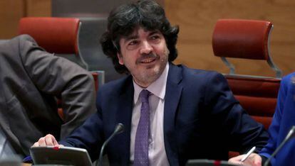 El Secretario de Estado de Servicios Sociales, Mario Garcés, en la Comisión de Igualdad del Senado el pasado cinco de marzo.