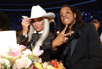 Beyoncé y Jay-Z, en los Grammy de 2024, el 4 de febrero en Los Ángeles, California.