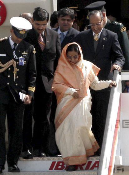 Pratibha Patil, a su llegada a Barajas