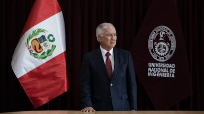 Pablo Alfonso López Chau, rector de la Universidad Nacional de Ingeniería en Lima, Perú.