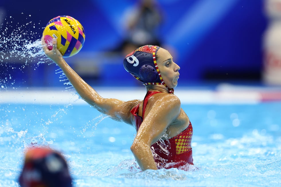La selección española femenina de waterpolo alcanza las semifinales del