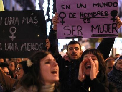 Manifestaci&oacute;n del D&iacute;a Internacional de la Eliminaci&oacute;n de la Violencia contra la Mujer.