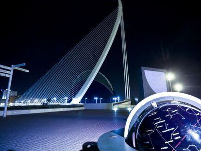 L&acute; &Agrave;gora de Valencia, de Calatrava, se inaugur&oacute; en 2011 sin terminar.