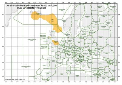 Situación de la nube de cenizas volcánicas entre 0 y 20.000 pies (6.000 metros) prevista para las ocho de la tarde del lunes (6.00 GMT), según la proyección de Eurocontrol.