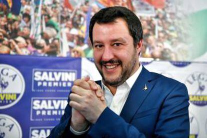 Matteo Salvini, ayer en Milán tras conocer el histórico resultado de La Liga.