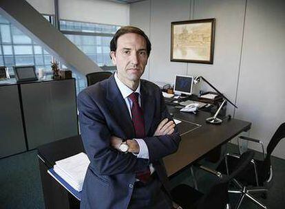 El director del Ente Vasco de la Energía, José Ignacio Hormaeche, en su despacho, tras la entrevista.