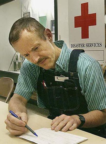 Bruce Ivins, investigador de la vacuna contra el ántrax, en una imagen tomada en 2003 antes de que el FBI le considerara sospechoso.