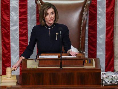 Nancy Pelosi durante la sesión de la Cámara de Representantes.