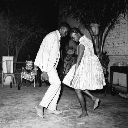 Malick Sidibé, 'Nuit de Noel' (1963).