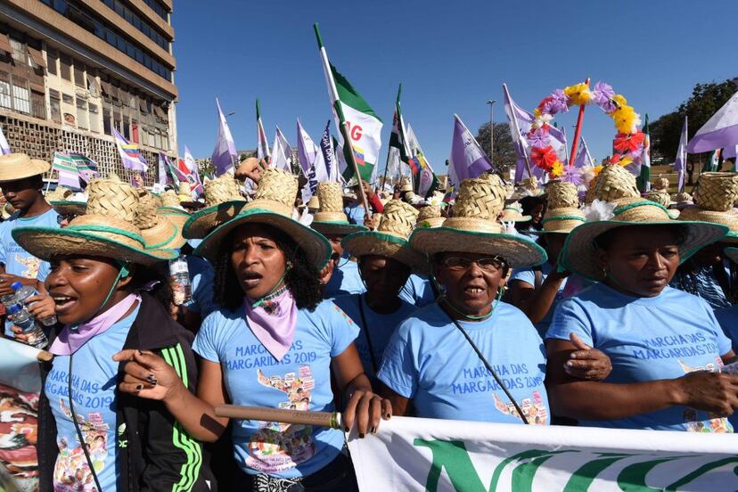 Las mujeres de Brasil marchan en busca de igualdad | Fotos ...